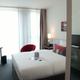  Hilton Garden Inn Stuttgart NeckarPark Fotos