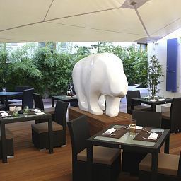 Terrace Cour des Augustins Boutique Gallery Design Hotel Fotos