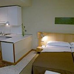 Номер Eurostars Campus San Mames Aparthotel Fotos