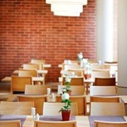 Sala de desayuno en el restaurante Meripuisto Fotos