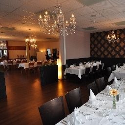 Sala de desayuno en el restaurante Bodensee Yachthotel Schattmaier Fotos