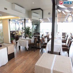 Breakfast room within restaurant Ottoman Hotel Park Fotos