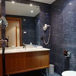 Badezimmer Eurostars Plaza Delicias Fotos