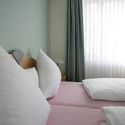 Chambre Akademie Schönbrunn Gut Häusern Fotos