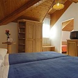 Habitación Albergo Karinhall Fotos