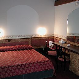 Room Villa Pigalle Fotos