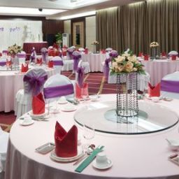 Bankettsaal Holiday Inn GUANGZHOU SHIFU Fotos