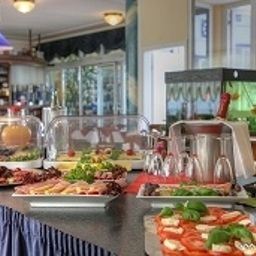 Buffet Villa Christine Fotos