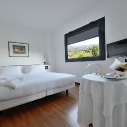 Pokój typu junior suite Mamiani Fotos