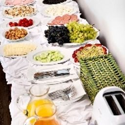 Buffet The Pendik Residence ( at Asia-side) Fotos