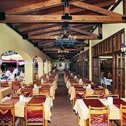 Restaurant Pigale Beach Resort Fotos