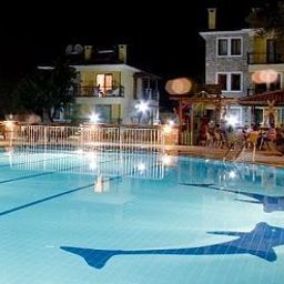 Pool Perdikia Hill Residence Fotos