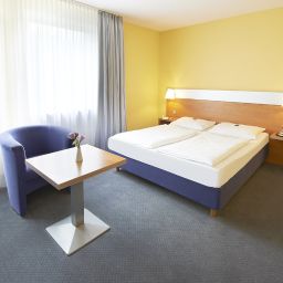 Room GHOTEL hotel & living M-Nymphenburg Fotos