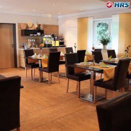Frühstücksraum im Restaurant Waldgasthof St.Wolfgang Fotos