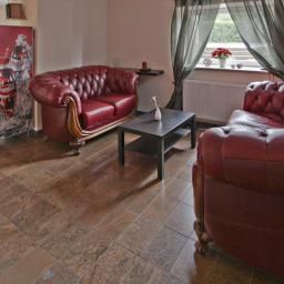 Hall Amedia Express Fotos