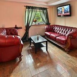 Hall Amedia Express Fotos