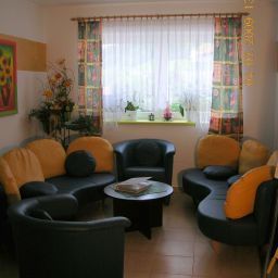 Ресепшен Pension Glungezer in Tulfes bei Innsbruck Fotos