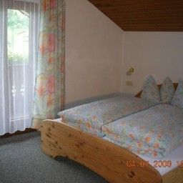 Номер Pension Glungezer in Tulfes bei Innsbruck Fotos