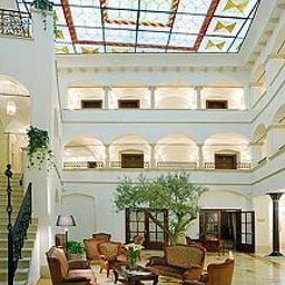 Hall Arcadia Fotos