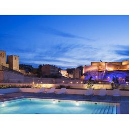 Piscina Marseille Vieux Port Radisson Blu Hotel Fotos