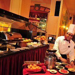 Buffet Ramada Financial District Fotos