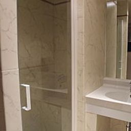 Badezimmer Castahotel Fotos