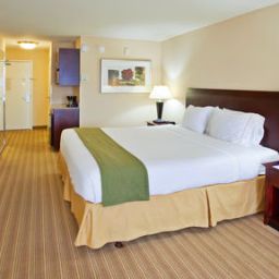 Zimmer Holiday Inn Express Hotel & Suites FRESNO (RIVER PARK) HWY 41 Fotos