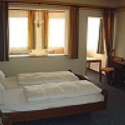Room Koenigsaecker Fotos
