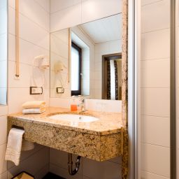 Salle de bains Schneider Fotos
