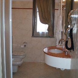 Badezimmer Malpensa Inn Fotos