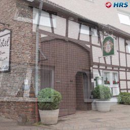 Exterior view Zum Schwan hist. Weinstube Fotos