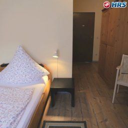 Room Zum Schwan hist. Weinstube Fotos