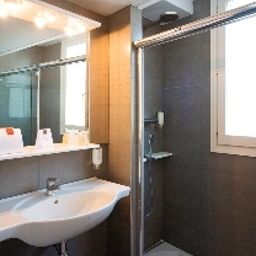 Cuarto de baño UR Misión de San Miguel Fotos