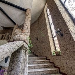 Vista interior House Of Dracula Fotos