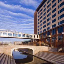  Embassy Suites Huntsville  Hotel  Spa Fotos