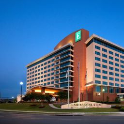 Exterior view Embassy Suites Huntsville  Hotel  Spa Fotos