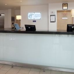 Hall Holiday Inn Express LEEDS CITY CENTRE - ARMOURIES Fotos