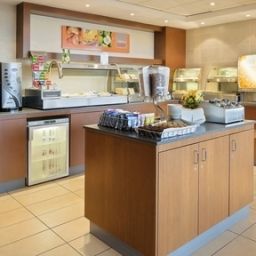 Ristorante Holiday Inn Express LIVERPOOL -JOHN LENNON AIRPORT Fotos