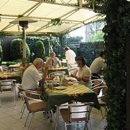 Terrasse Molnar Fotos