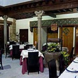 Salle du petit-déjeuner située dans le restaurant La Casa Mudejar Hotel & Spa Fotos