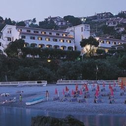 Фасад De Rose Grand Hotel Fotos