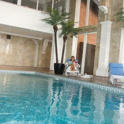 Pool Days Hotel Chester North Fotos