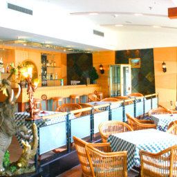 Bar Media Tourism and Business Hotel Fotos
