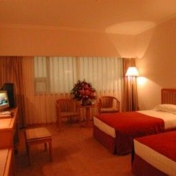 Habitación Media Tourism and Business Hotel Fotos