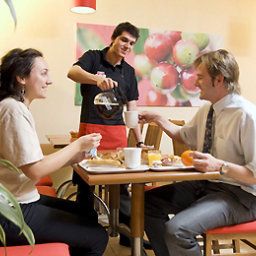 Sala śniadaniowa w restauracji ibis Barcelona Aeropuerto Viladecans Fotos