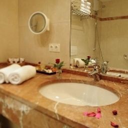 Badezimmer Villa Gropius Fotos