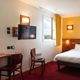 Le Floreal BRIT HOTEL Cesson-Sévigné