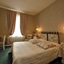 Номер De Bordeaux INTER-HOTEL Fotos