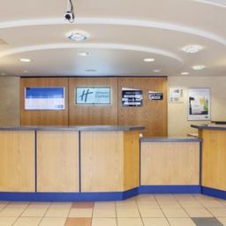 Hall JCT.5 Holiday Inn Express DROITWICH M5 Fotos