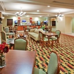 Restaurant Holiday Inn Express Hotel & Suites I-26 & US 29 AT WESTGATE MALL Fotos